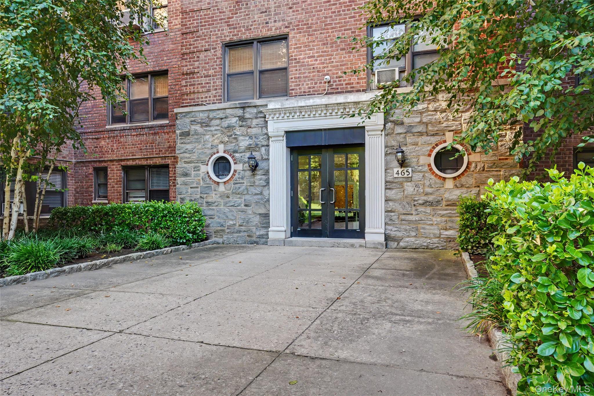 465 E Lincoln Avenue Unit: 321