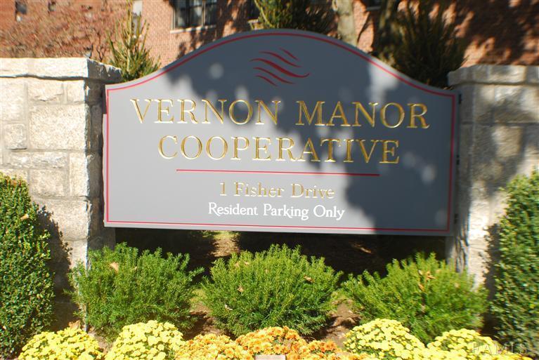 1 Fisher Drive Unit: 207