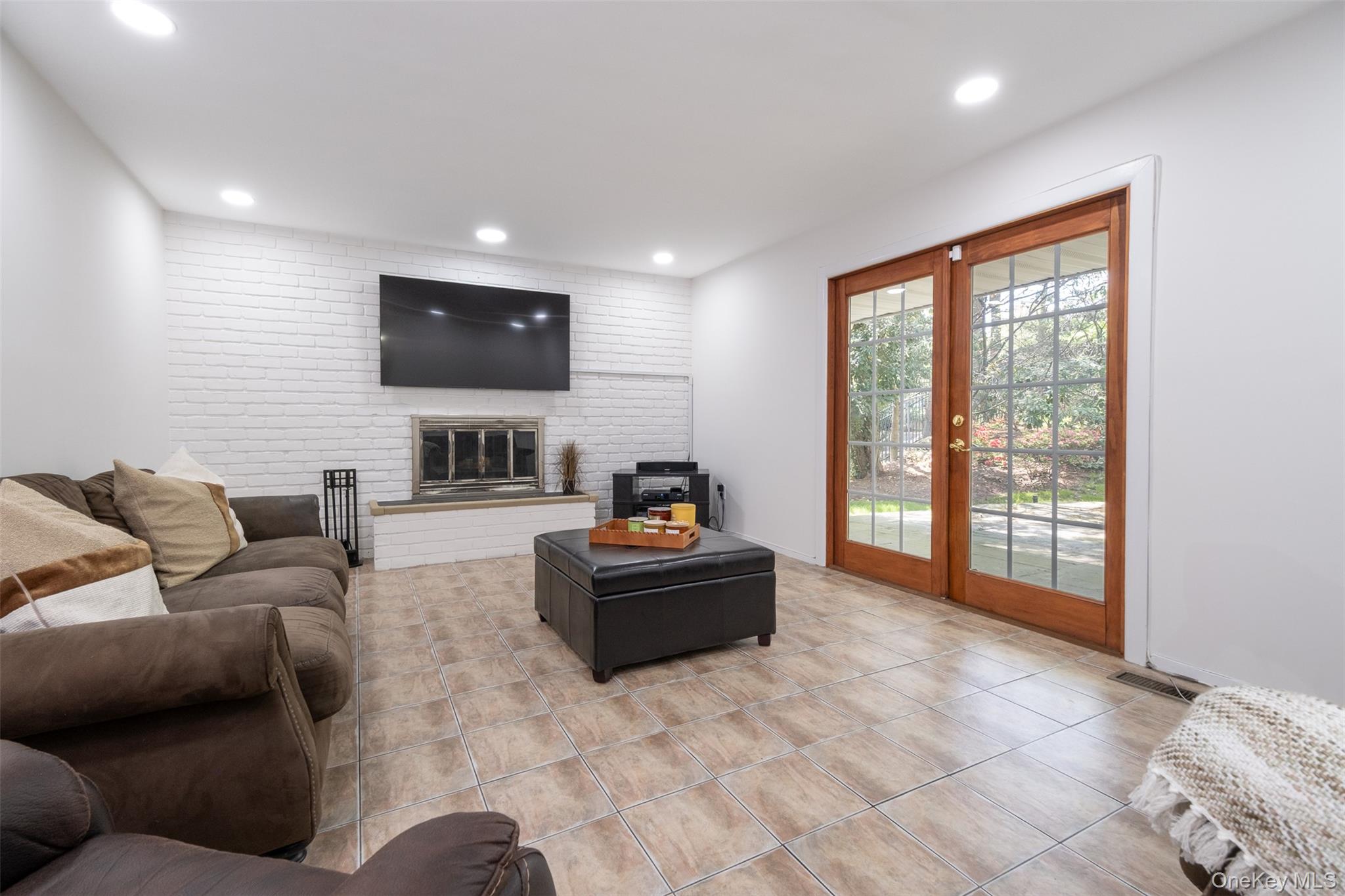 24 Sheldrake Place