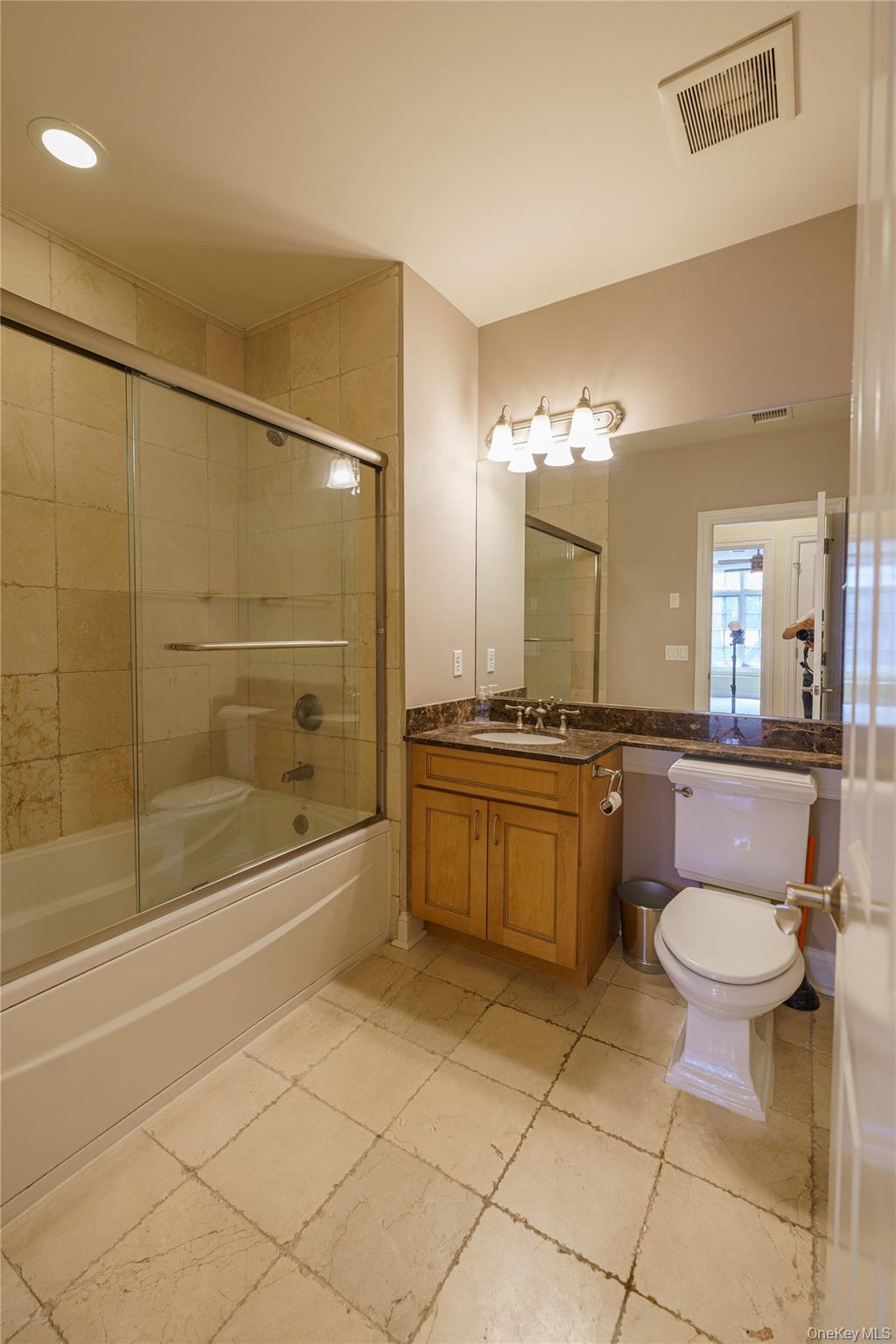 55 1st Street Unit: 408