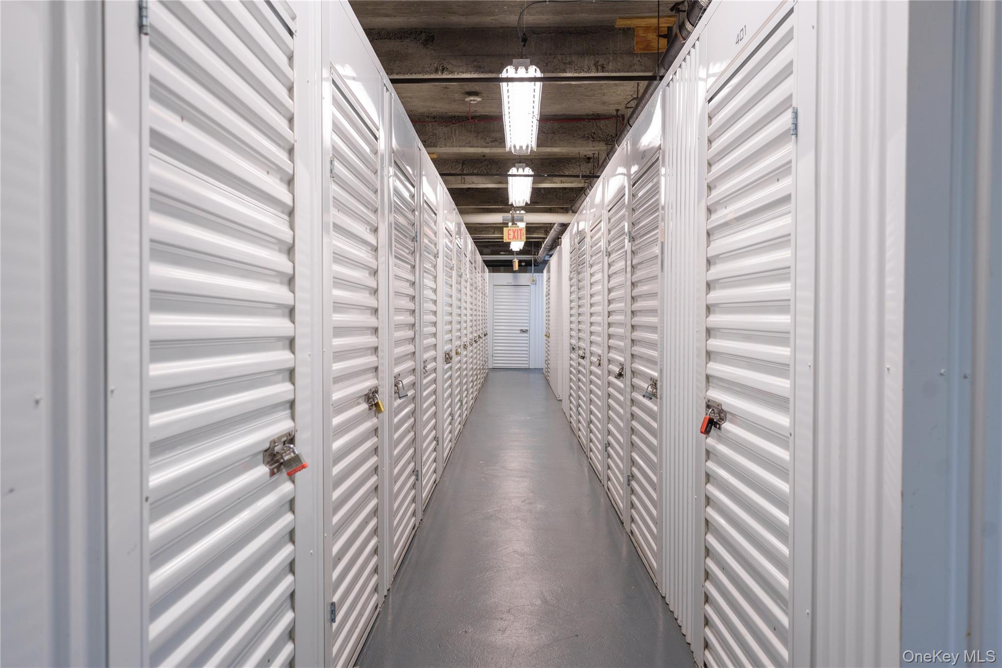 25 Leroy Place Unit: PH1