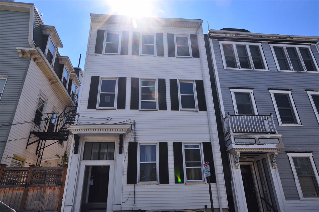 1 Grimes St # 3