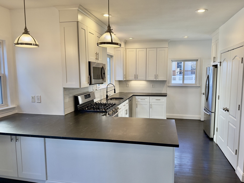 12 Princeton St # 12