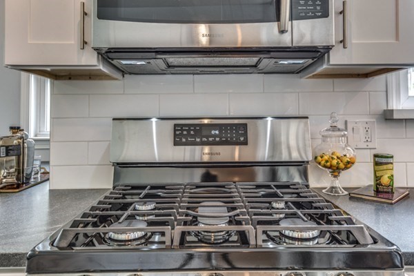 12 Princeton St # 12