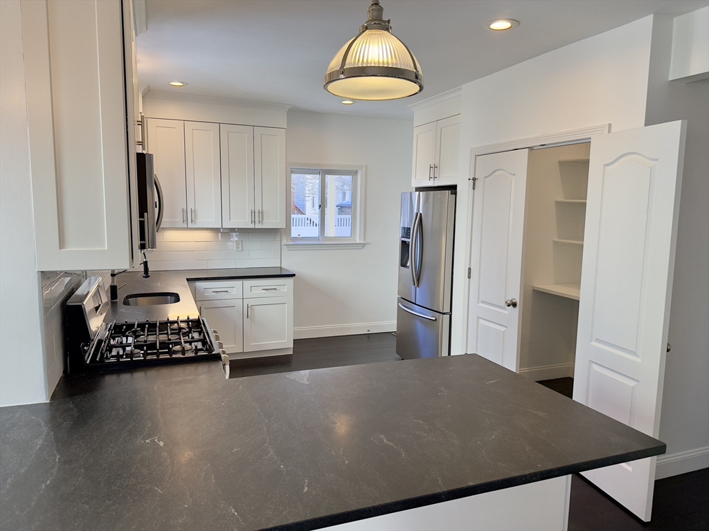 12 Princeton St # 12