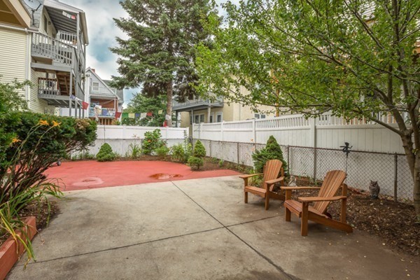 12 Princeton St # 12
