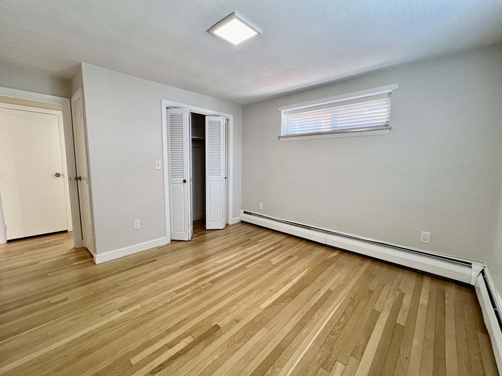 15 Commonwealth Ct # 14