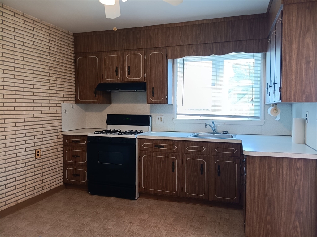 36 Bigelow St. # 1