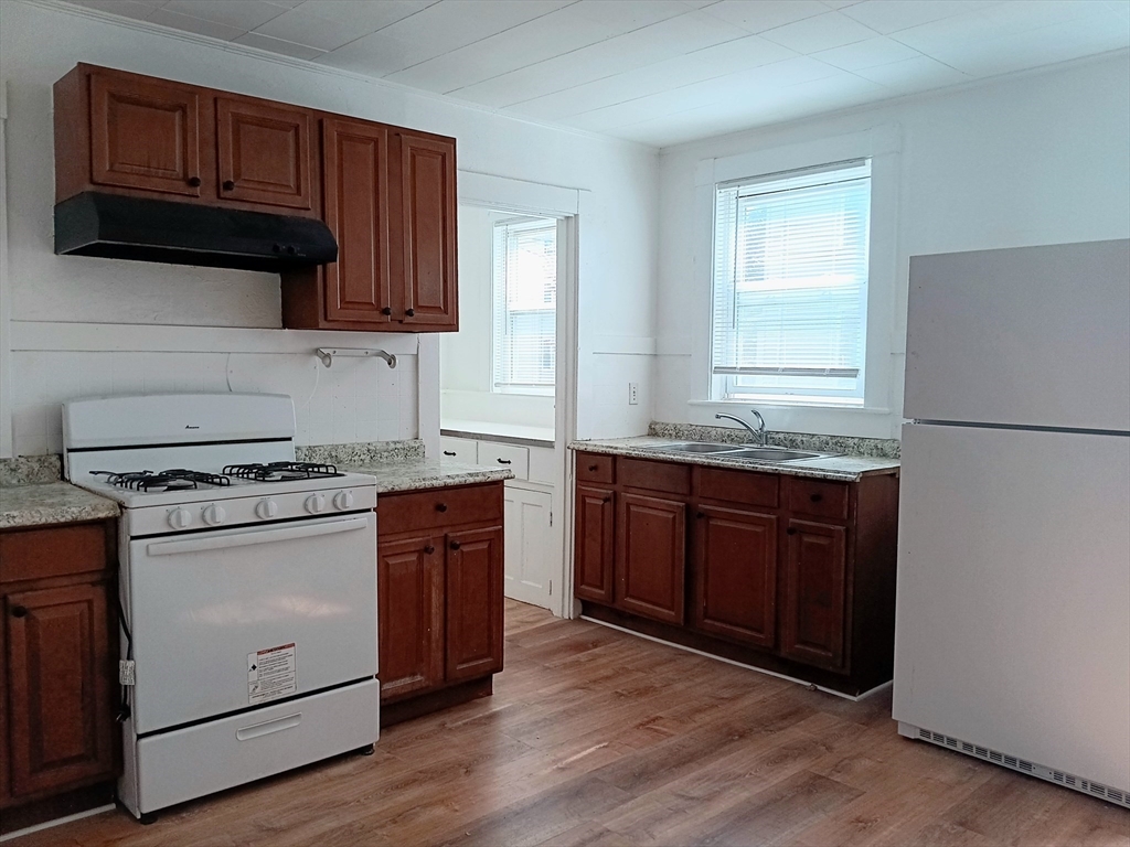 44A Park St. # 1