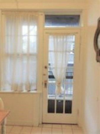 153 Strathmore Rd. # 8 Unit: #8