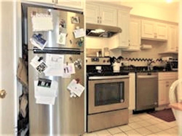 153 Strathmore Rd. # 8 Unit: #8