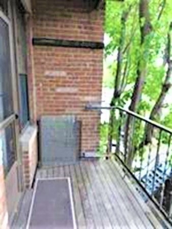 153 Strathmore Rd. # 8 Unit: #8