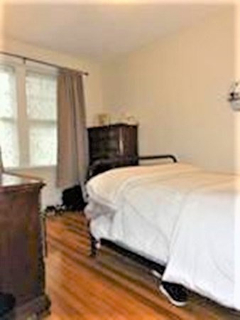 153 Strathmore Rd. # 8 Unit: #8