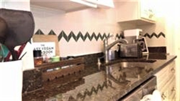 153 Strathmore Rd. # 8 Unit: #8