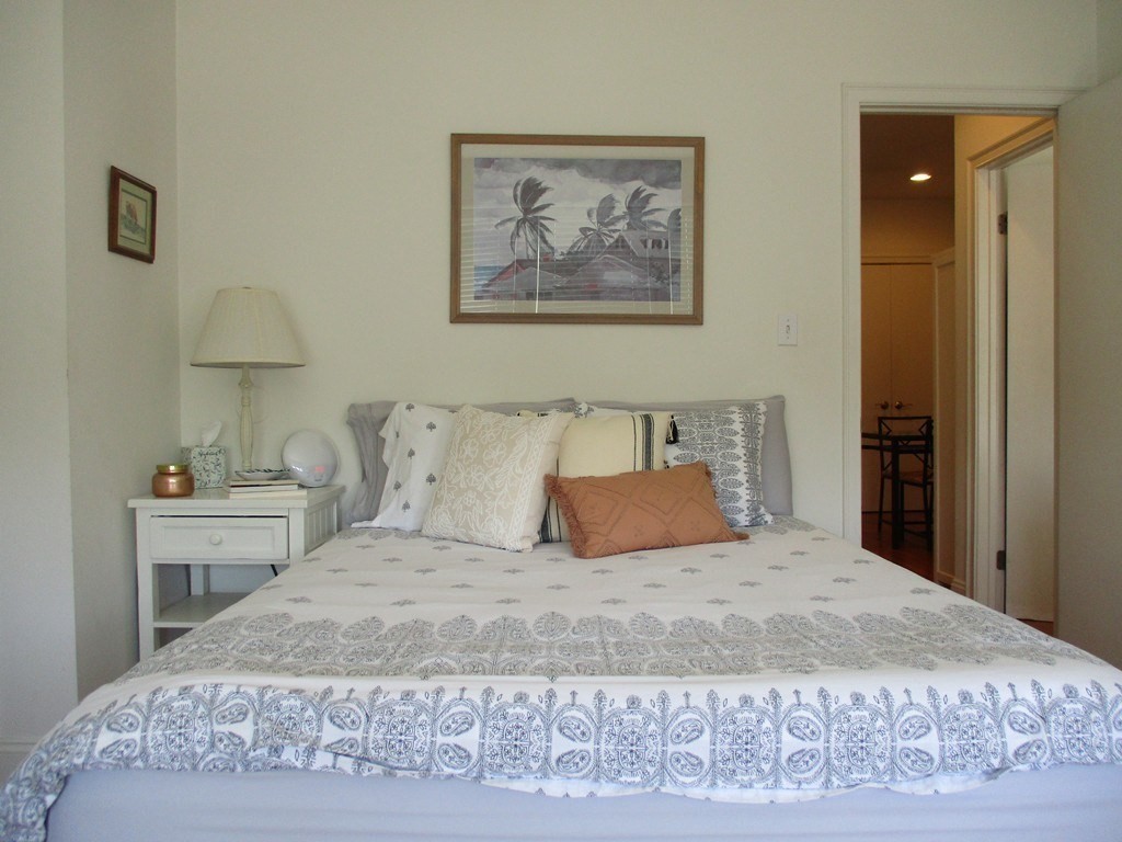 19 Colliston Rd. # 11