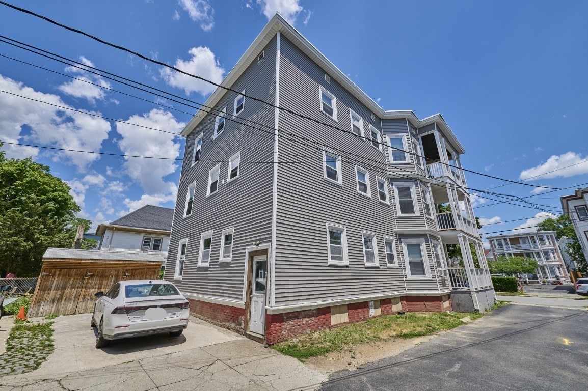 44 A&B Park St.