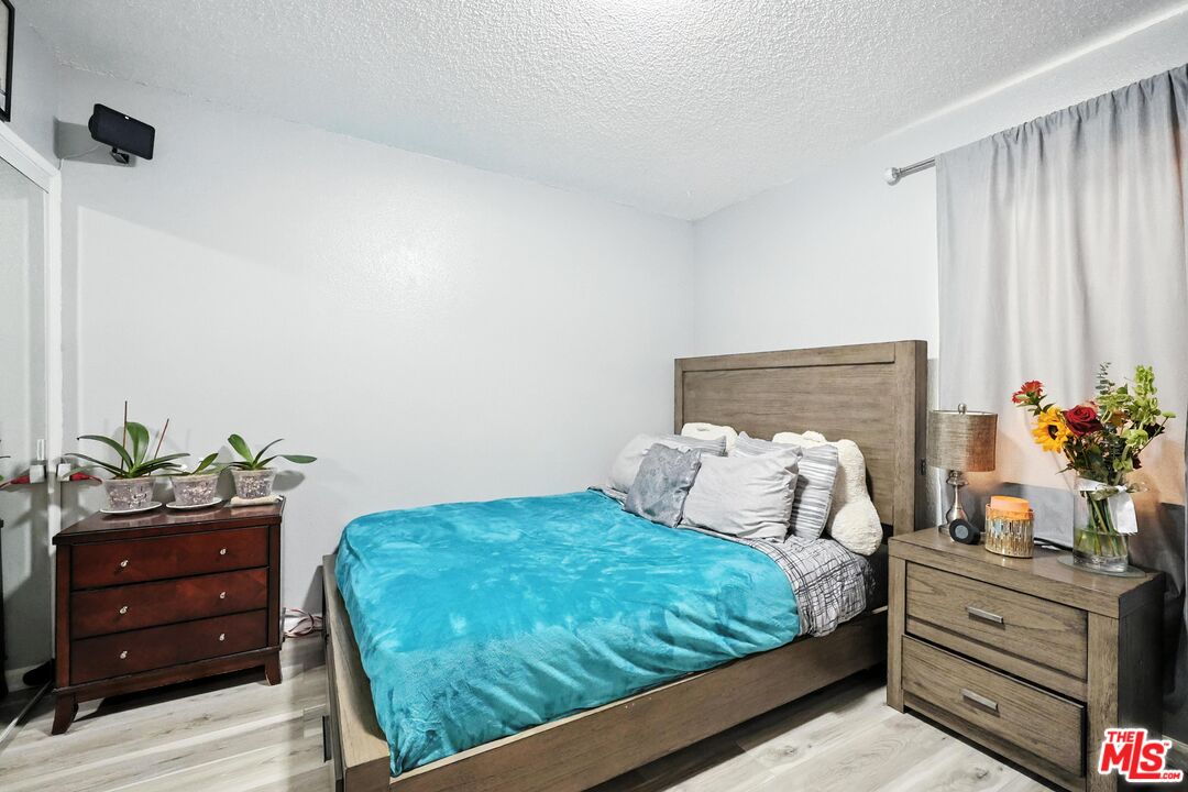 7422 Hazeltine Ave Unit: 3