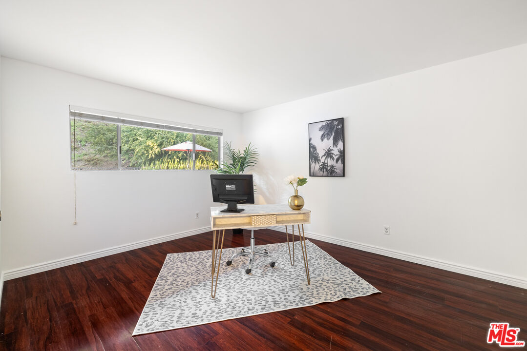 2700 Cahuenga Blvd Unit: 3108