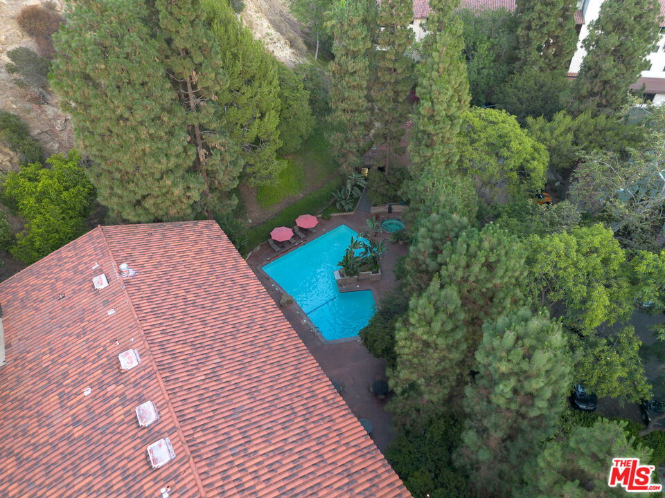 2700 Cahuenga Blvd Unit: 3108