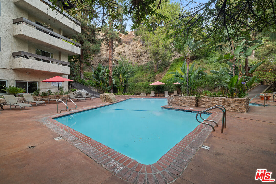 2700 Cahuenga Blvd Unit: 3108