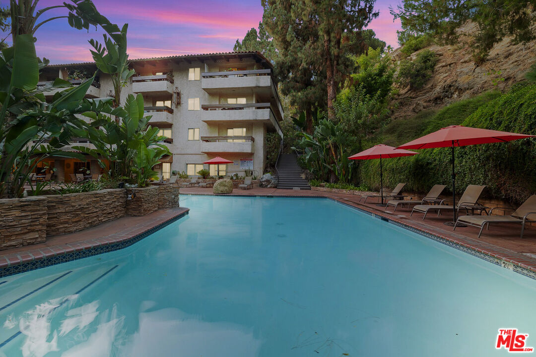 2700 Cahuenga Blvd Unit: 3108