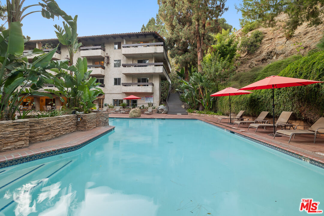2700 Cahuenga Blvd Unit: 3108