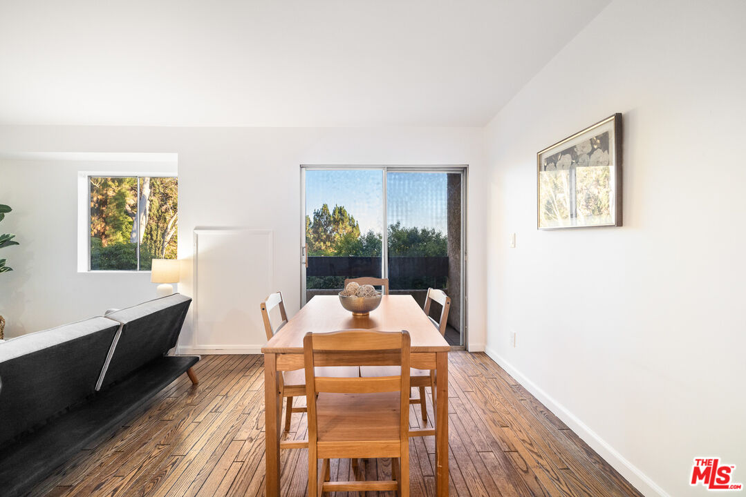 2700 Cahuenga Blvd Unit: 3108