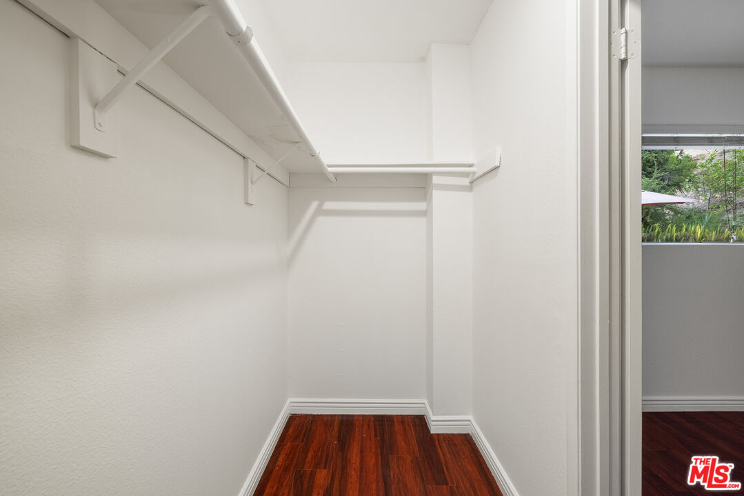 2700 Cahuenga Blvd Unit: 3108