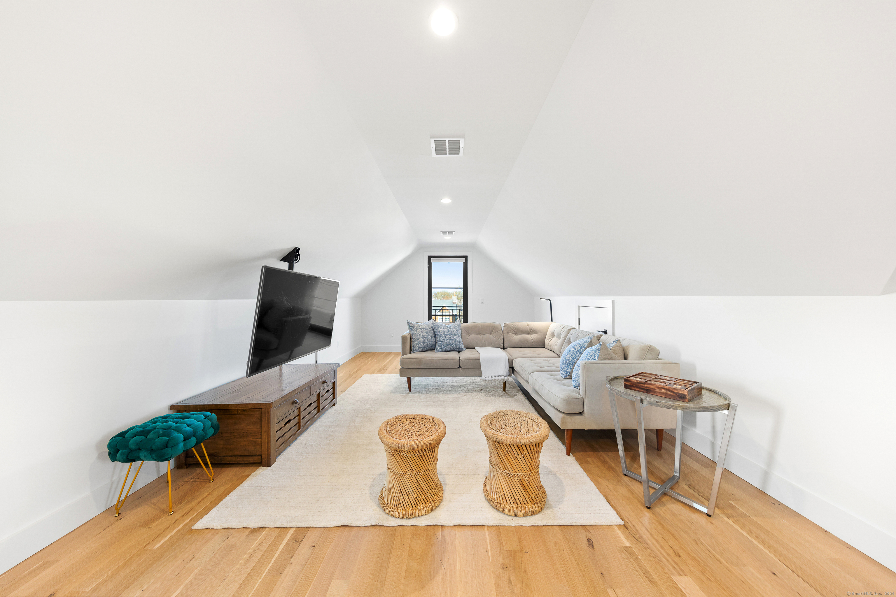 112 Lalley Boulevard