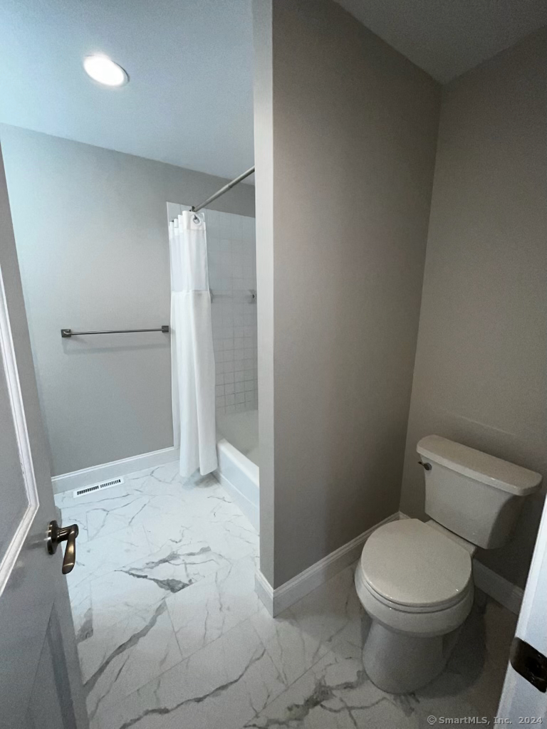 869 Orange Street APT 10W