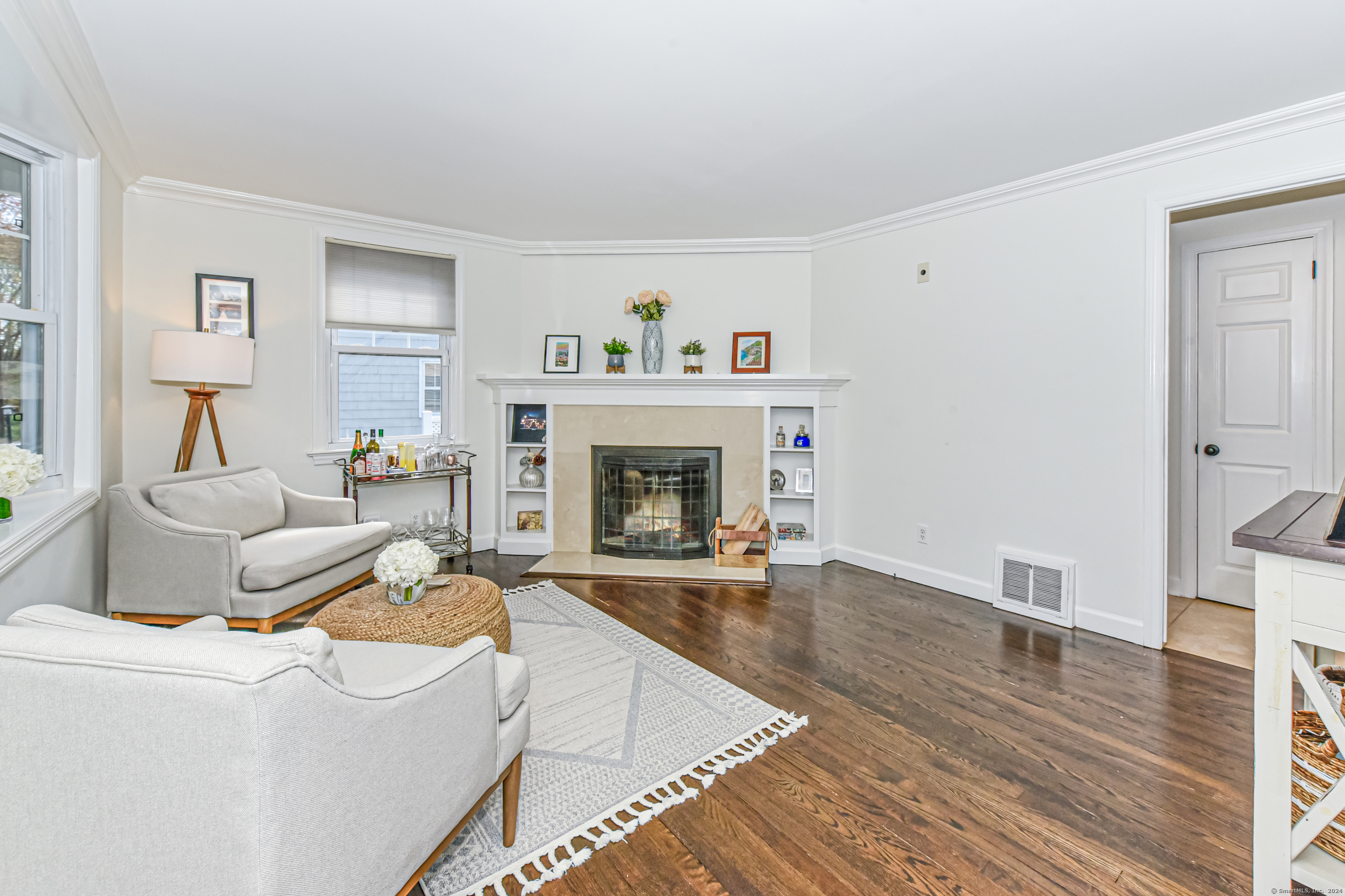 64 Woodside Avenue