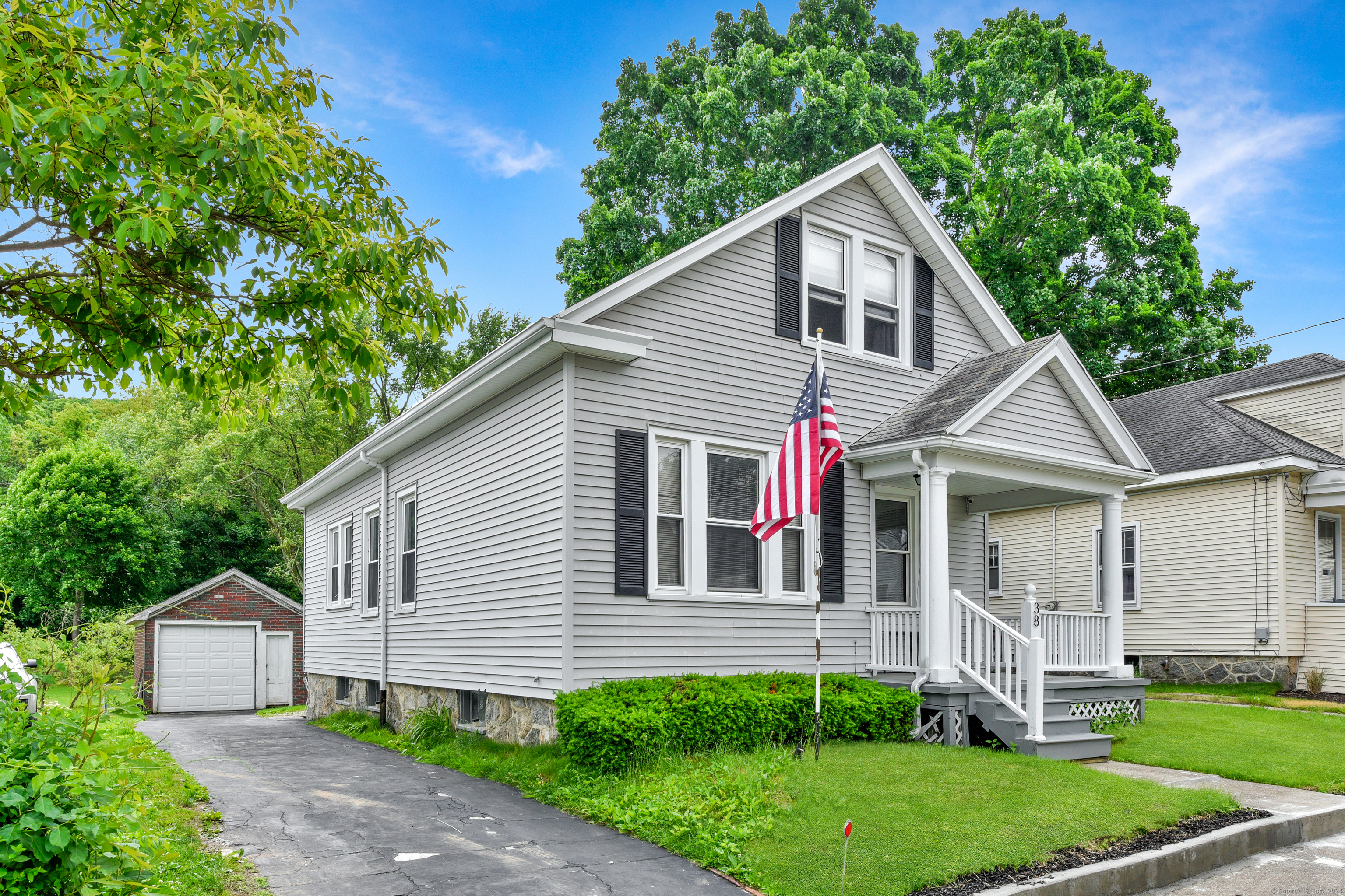 38 Colony Street