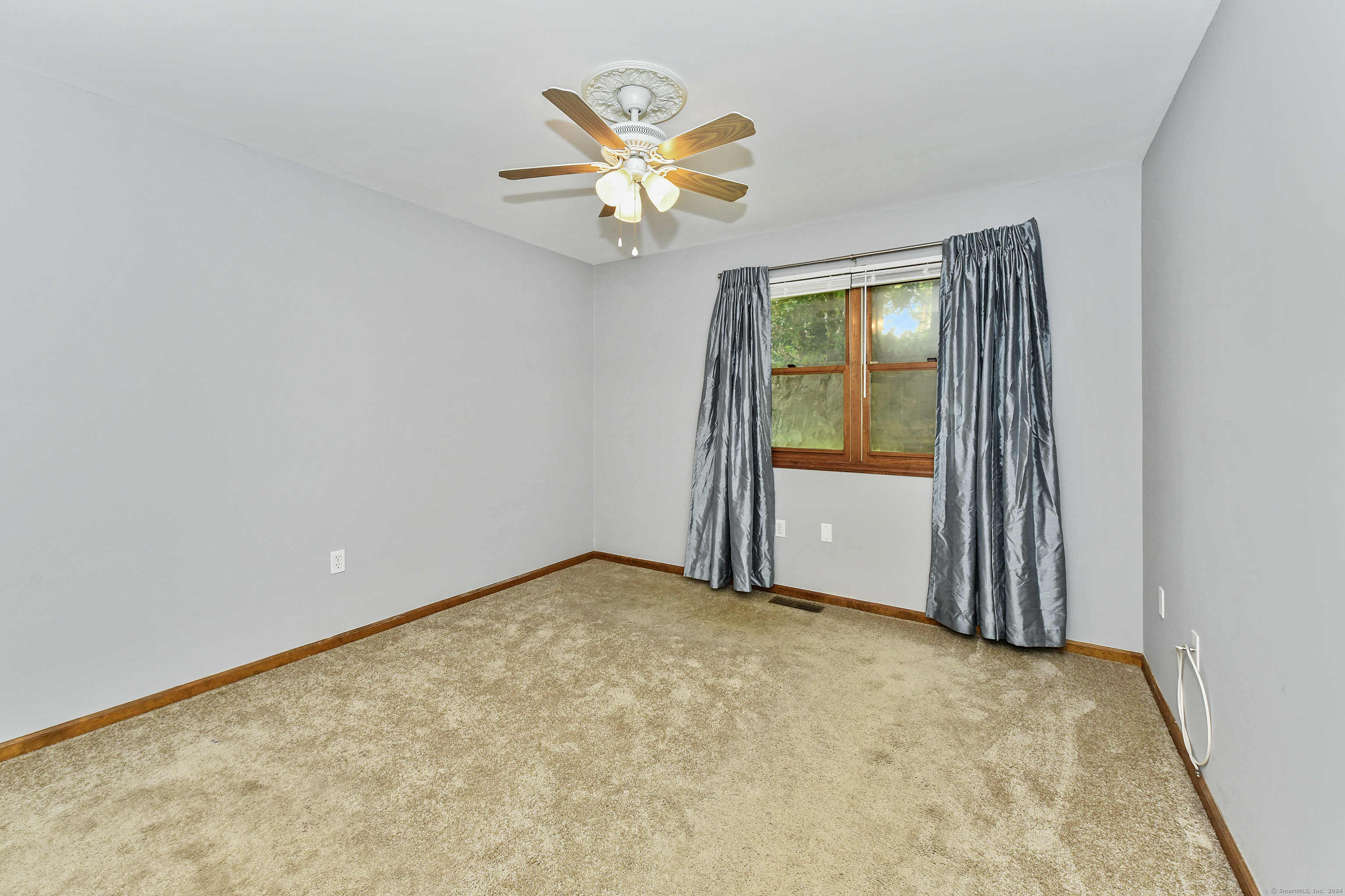 462 Glendale Avenue 18