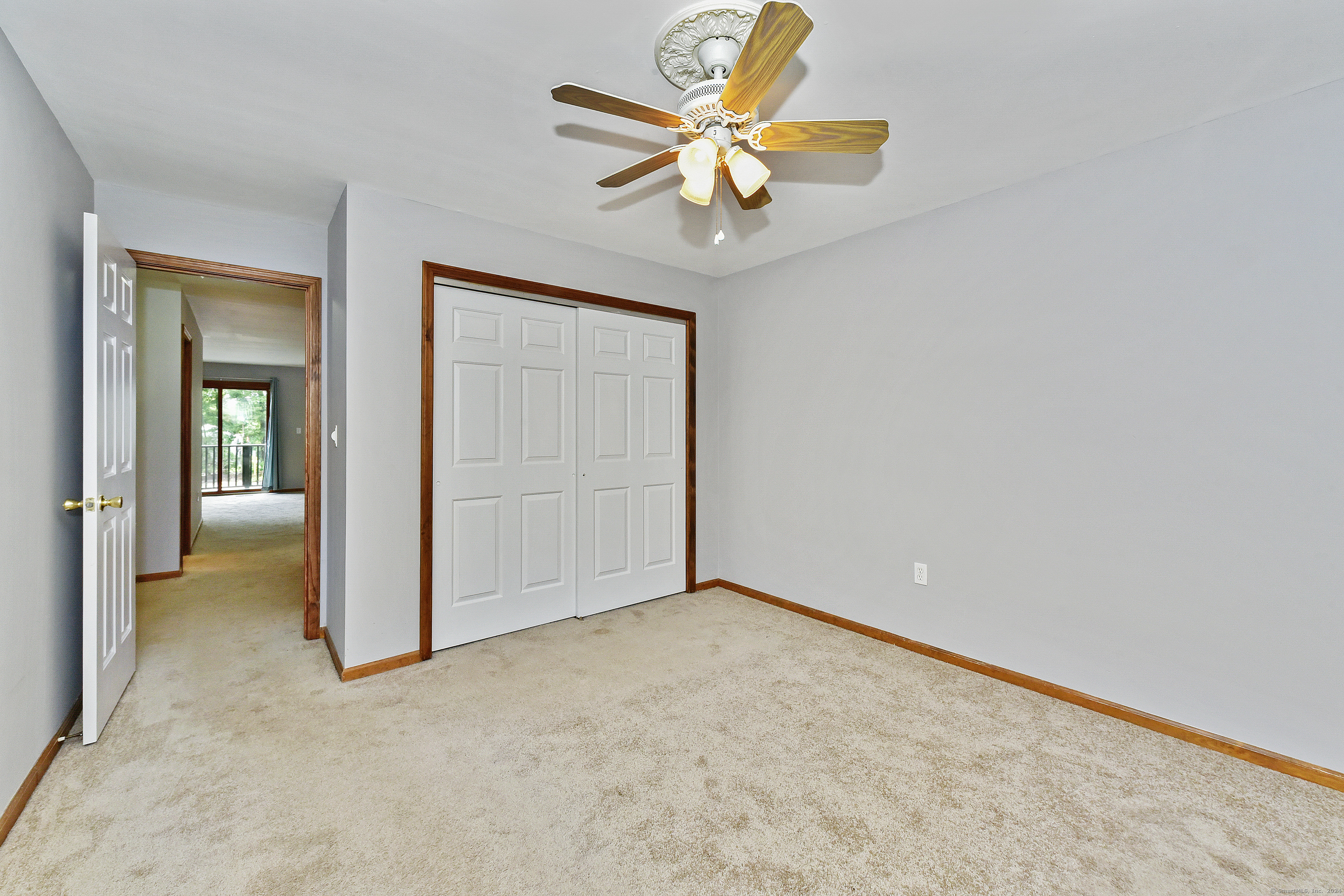 462 Glendale Avenue 18