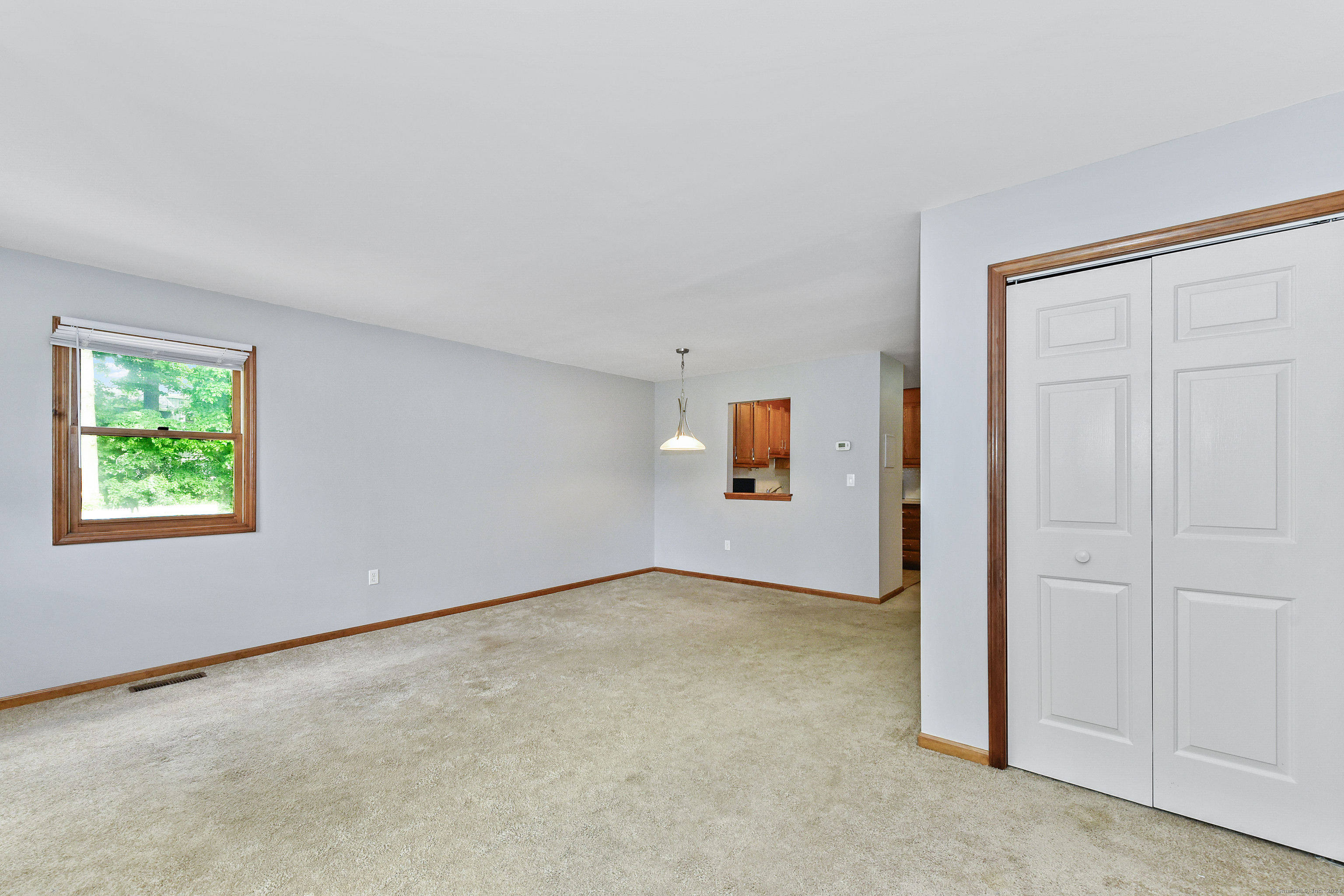 462 Glendale Avenue 18
