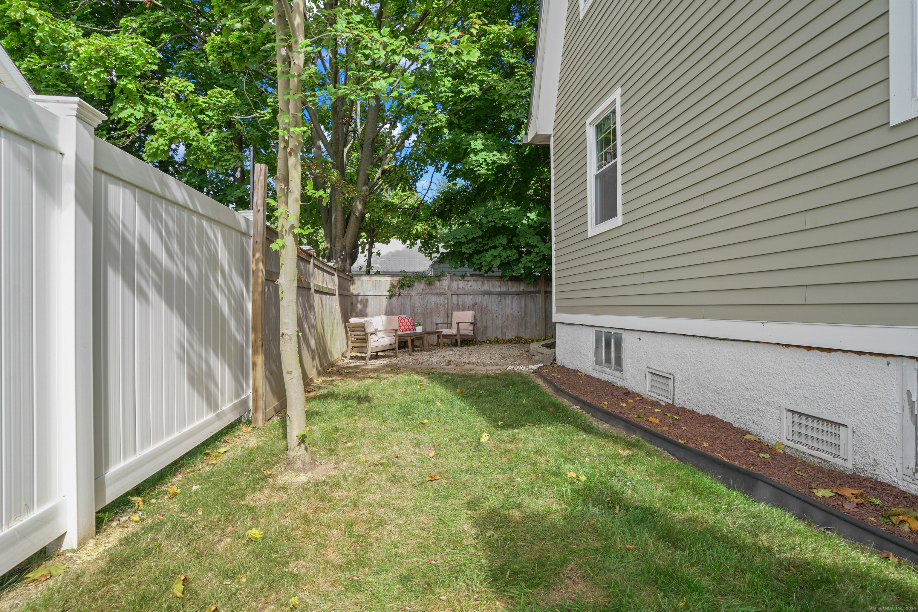 135 Alden Street