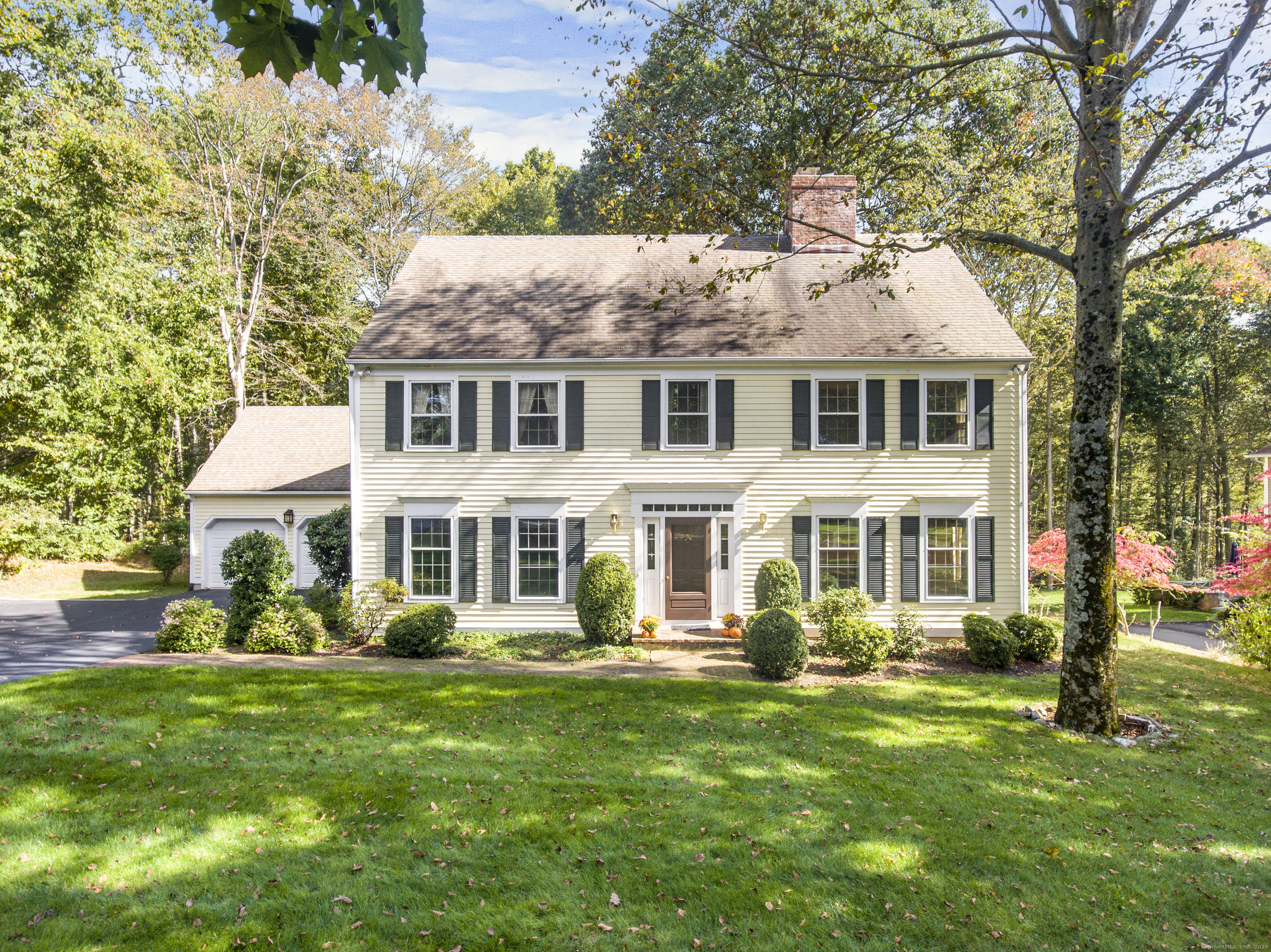 910 Flintlock Road