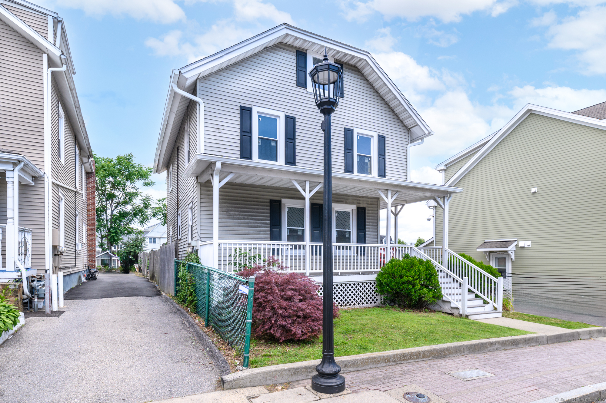 11 Hanford Place 3