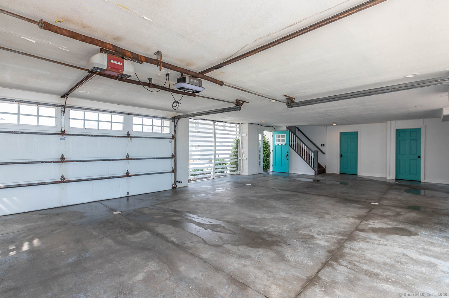 2131 Fairfield Beach Road Summer '25