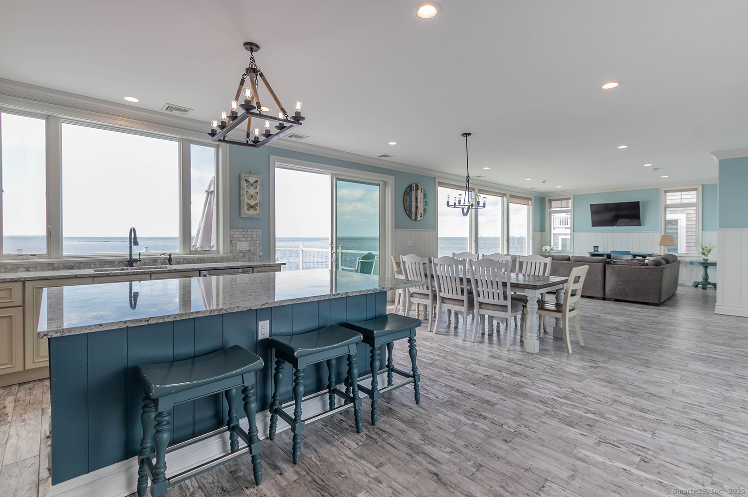 2131 Fairfield Beach Road Summer '25