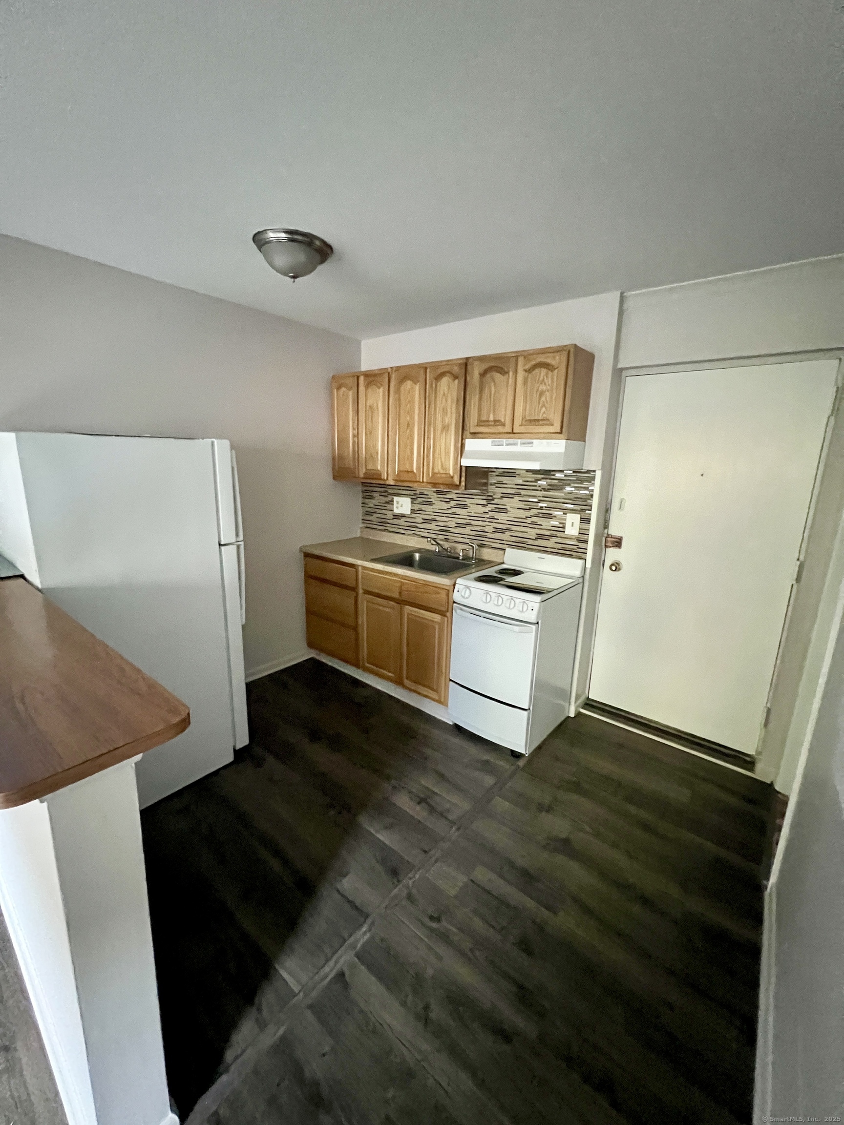 2580 Main Street C4