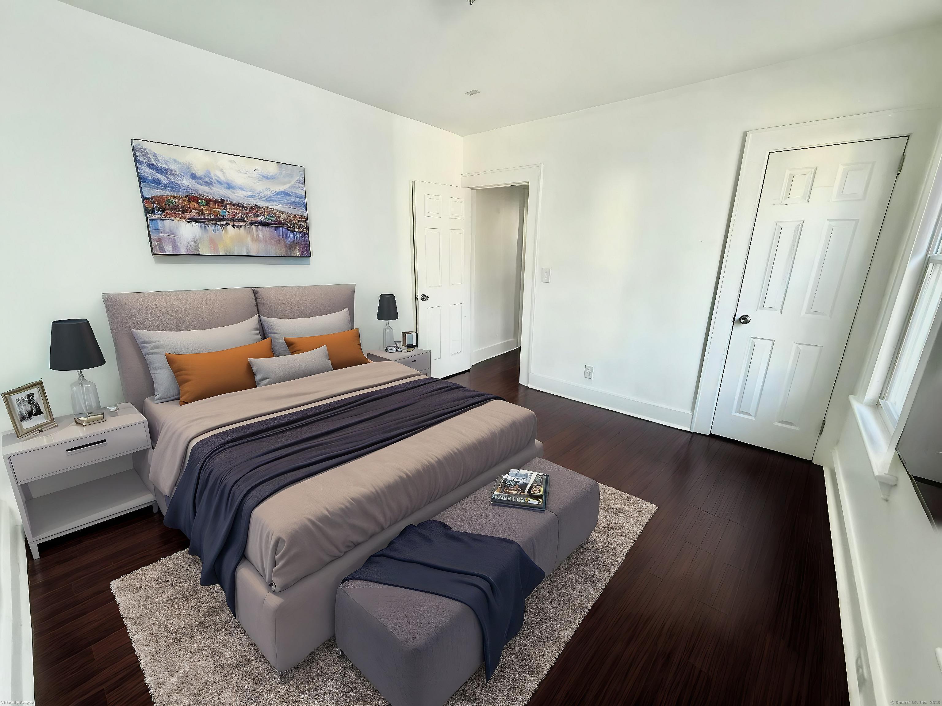 560 Garfield Avenue FL 1