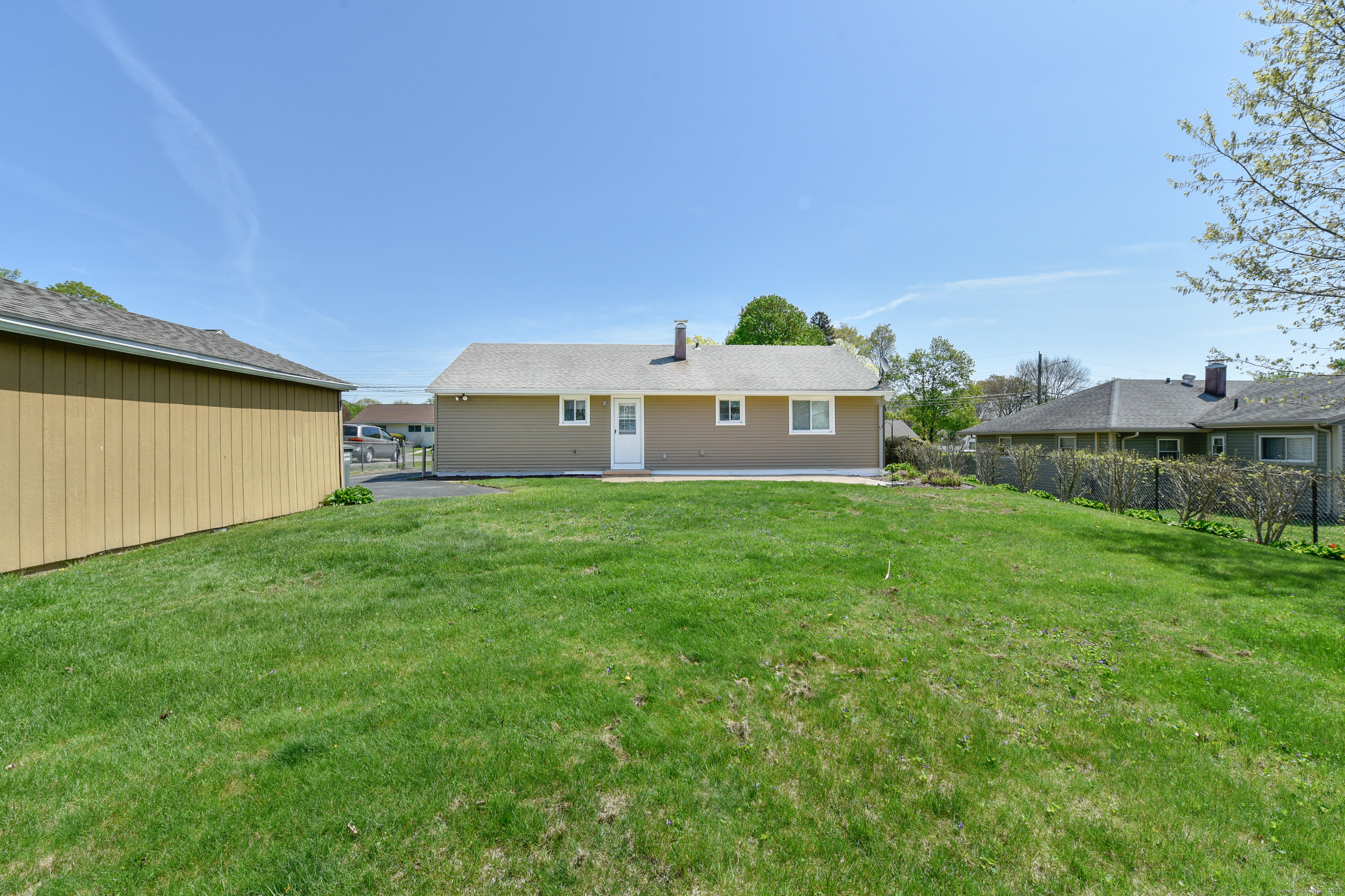 59 Leonard Drive