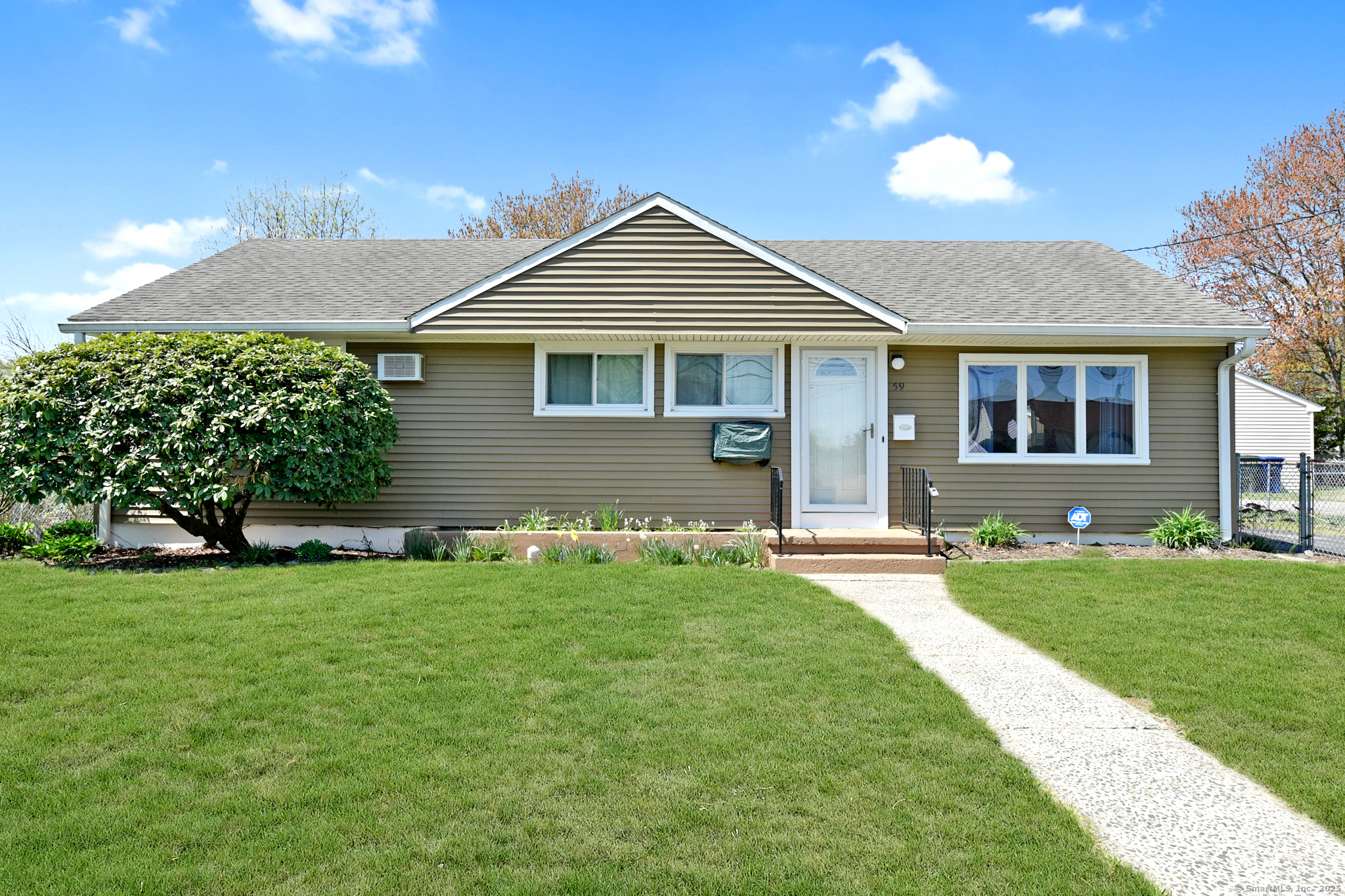 59 Leonard Drive