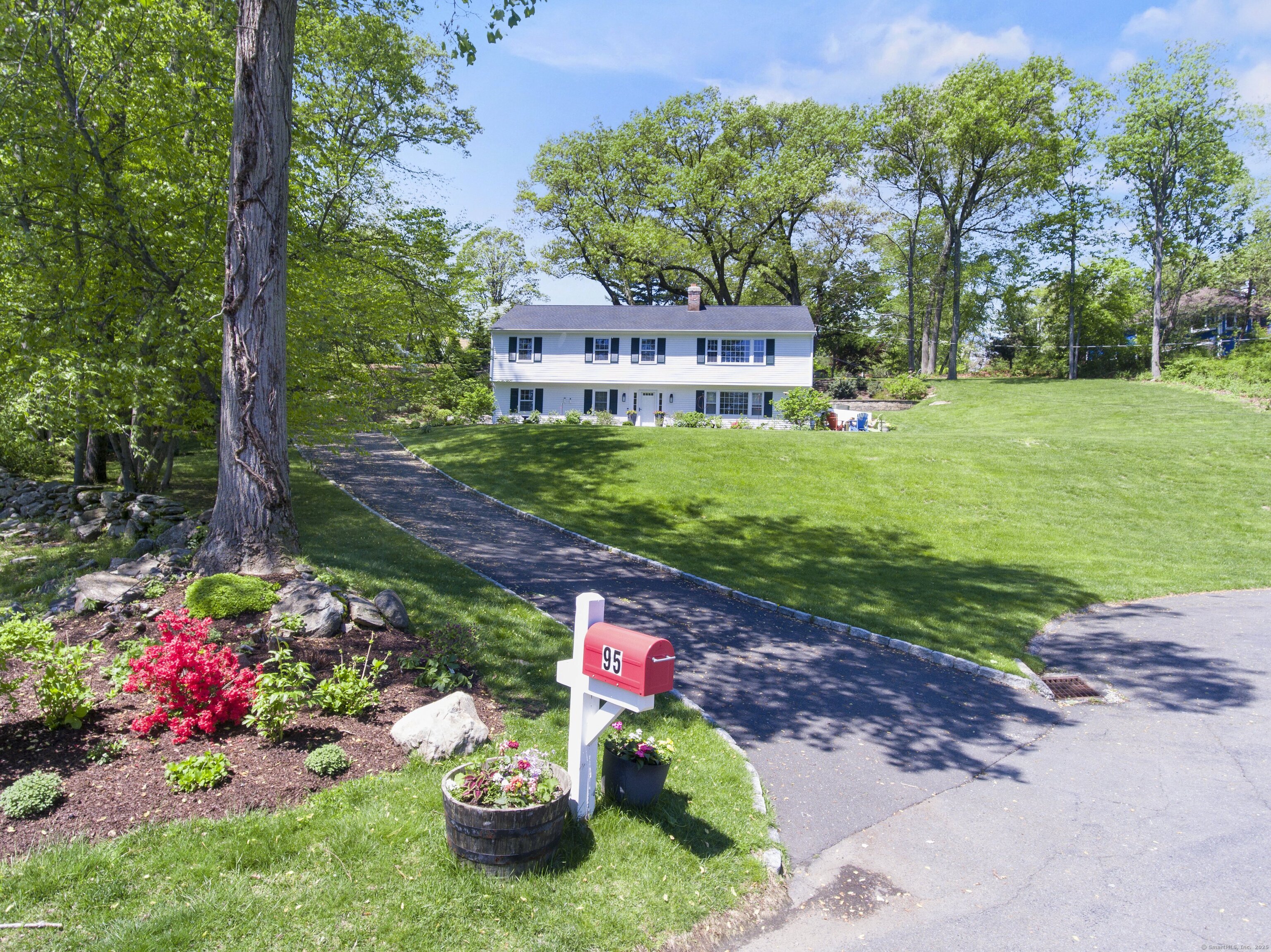 95 Brighton View Road