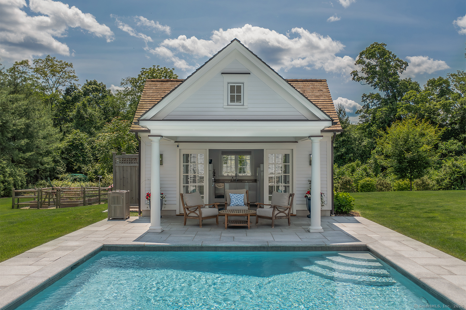 971 Hulls Farm Road