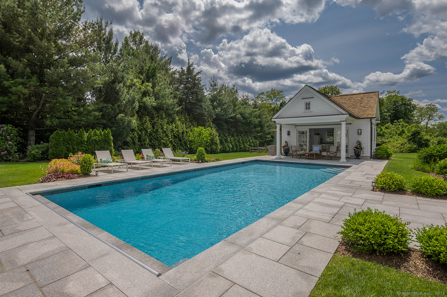 971 Hulls Farm Road