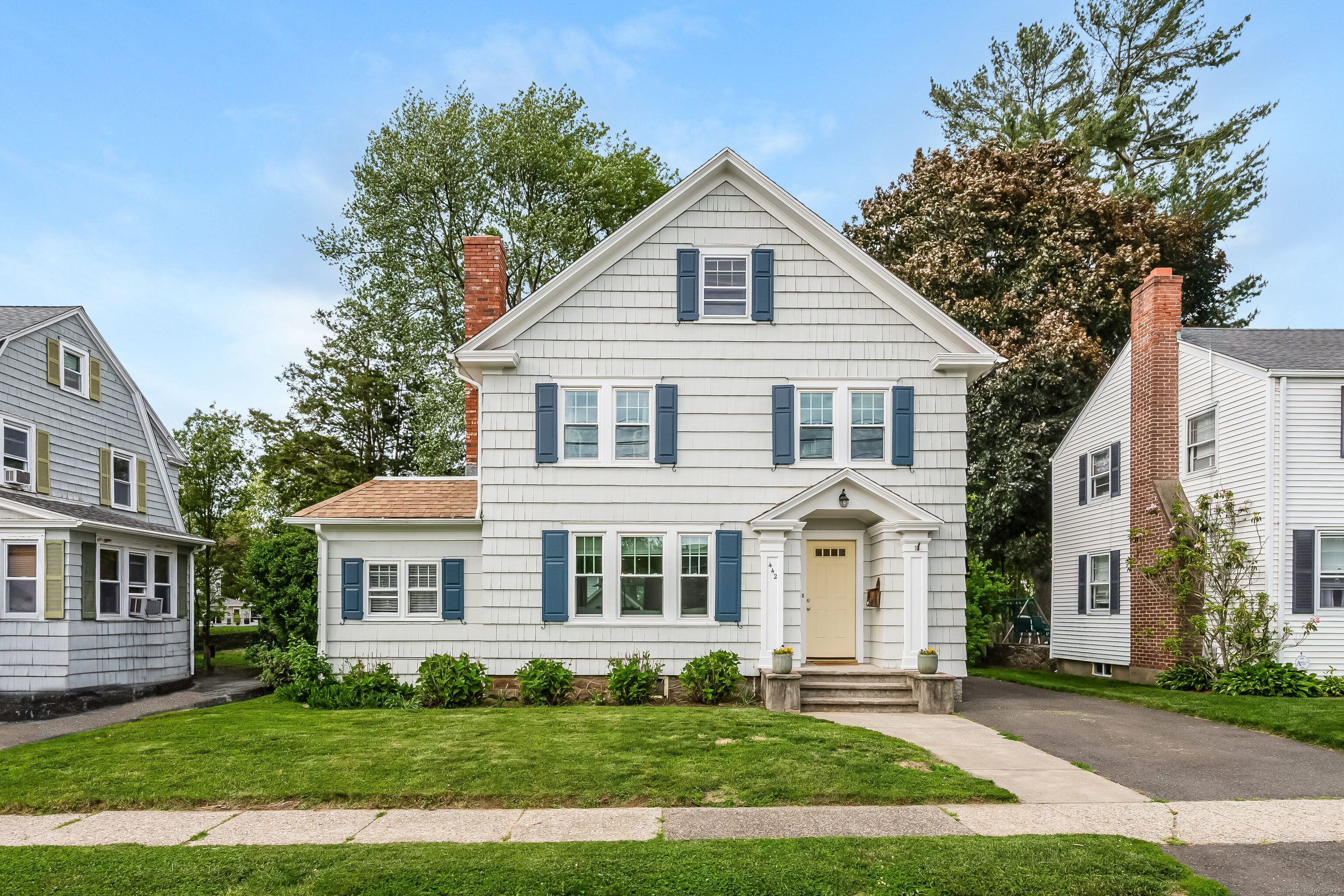 442 Woodstock Avenue