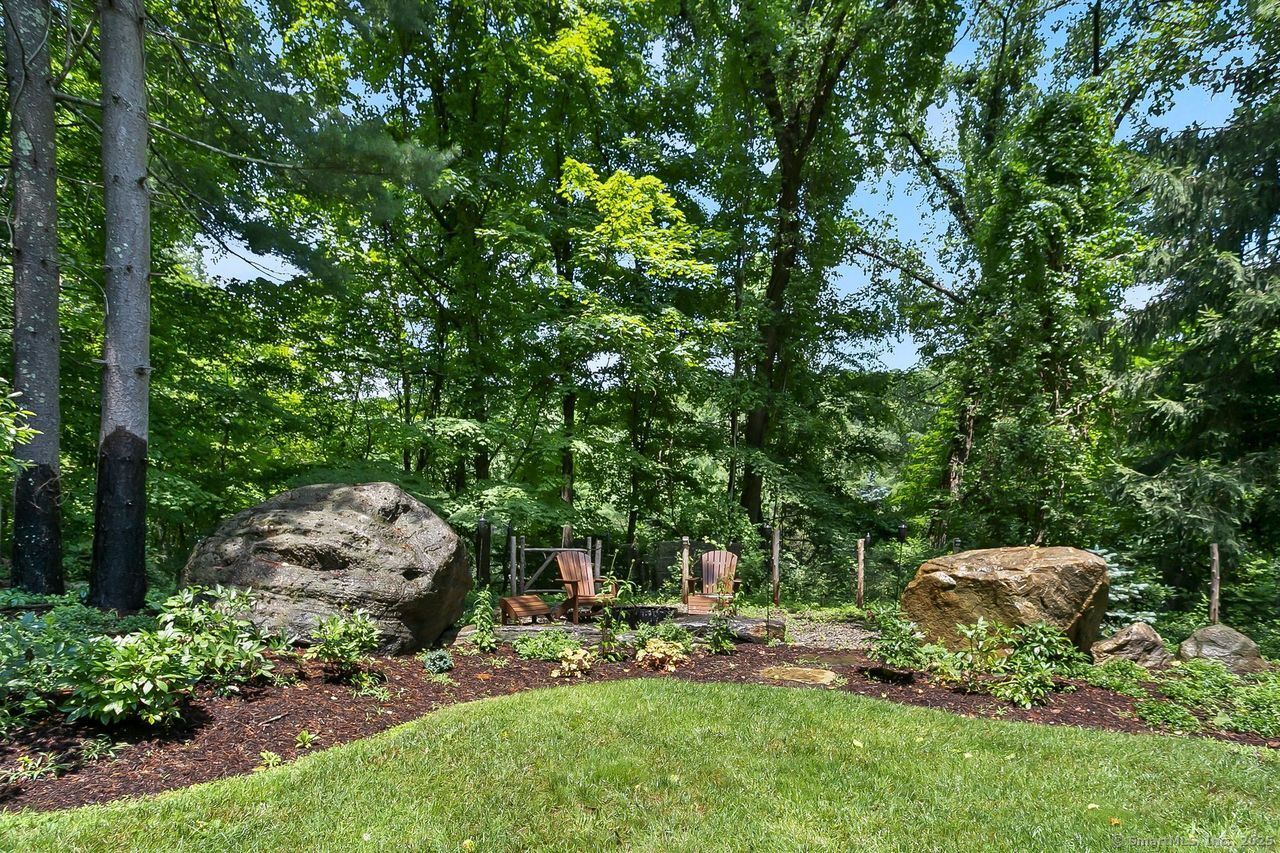 20 Aspen Mill Road