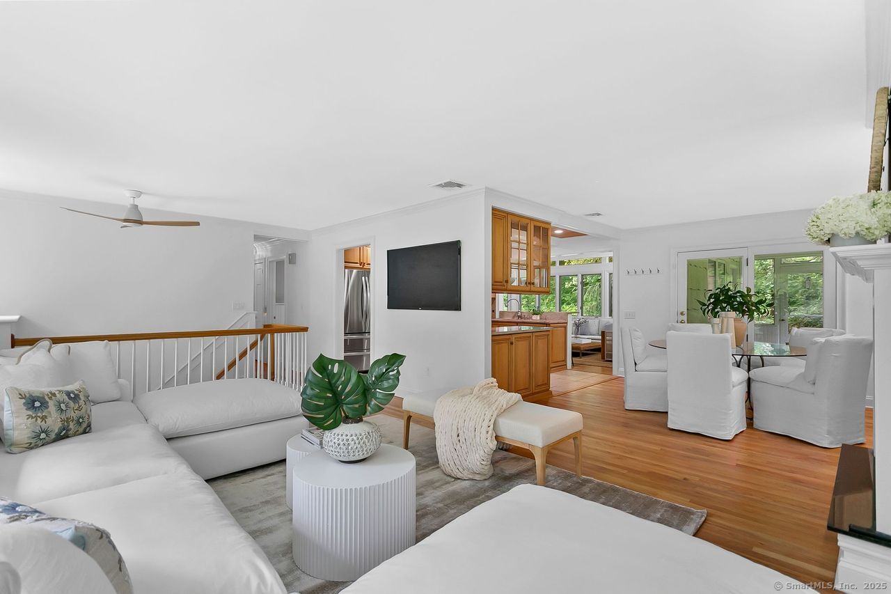 20 Aspen Mill Road